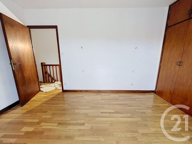 Maison &agrave; louer - 7 pi&egrave;ces - 235,41 m2 - Prat Bonrepaux - 09 - MIDI-PYRENEES