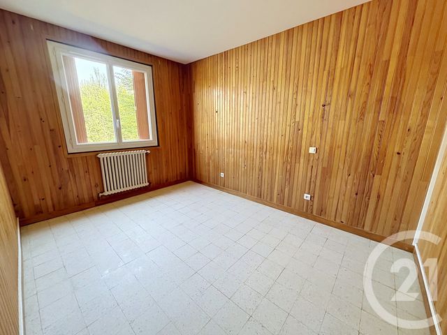 Appartement T3 &agrave; louer - 3 pi&egrave;ces - 81,59 m2 - Montjoie En Couserans - 09 - MIDI-PYRENEES