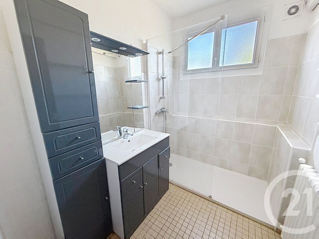 Appartement T3 &agrave; louer - 3 pi&egrave;ces - 81,59 m2 - Montjoie En Couserans - 09 - MIDI-PYRENEES