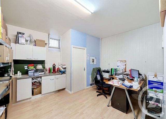 Appartement Local &agrave; vendre - 6 pi&egrave;ces - 175,13 m2 - St Girons - 09 - MIDI-PYRENEES