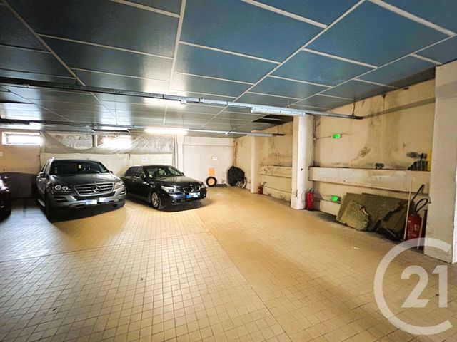 Parking &agrave; vendre - 370 m2 - Calais - 62 - NORD-PAS-DE-CALAIS