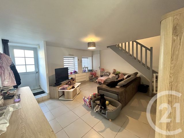 Maison à louer - 4 pièces - 72,20 m2 - La Capelle Les Boulogne - 62 - NORD-PAS-DE-CALAIS