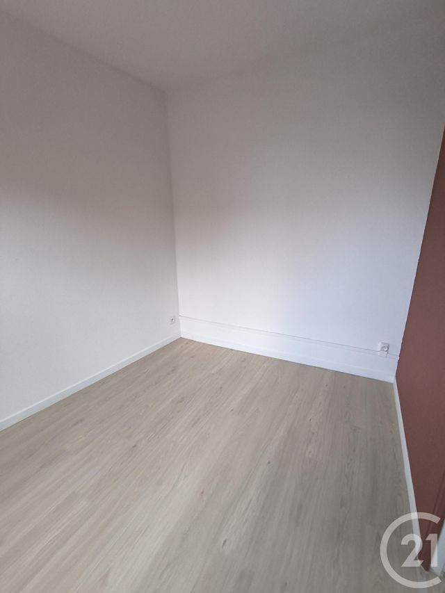 Appartement &agrave; louer - 4 pi&egrave;ces - 75 m2 - Marquise - 62 - NORD-PAS-DE-CALAIS