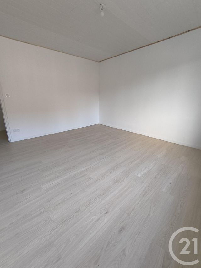 Appartement &agrave; louer - 4 pi&egrave;ces - 75 m2 - Marquise - 62 - NORD-PAS-DE-CALAIS