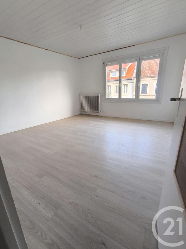 Appartement &agrave; louer - 4 pi&egrave;ces - 75 m2 - Marquise - 62 - NORD-PAS-DE-CALAIS