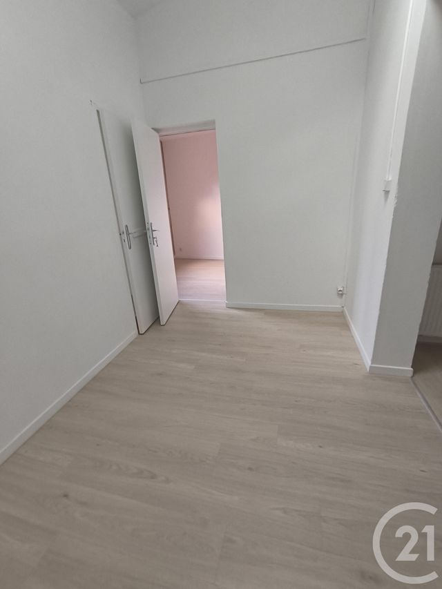 Appartement &agrave; louer - 4 pi&egrave;ces - 75 m2 - Marquise - 62 - NORD-PAS-DE-CALAIS