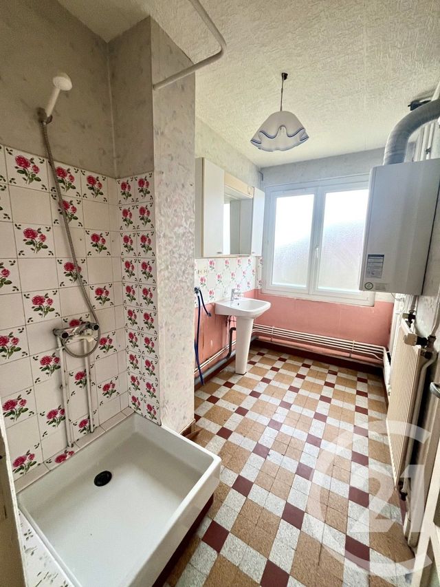 Appartement F3 bis &agrave; vendre - 4 pi&egrave;ces - 80 m2 - Outreau - 62 - NORD-PAS-DE-CALAIS