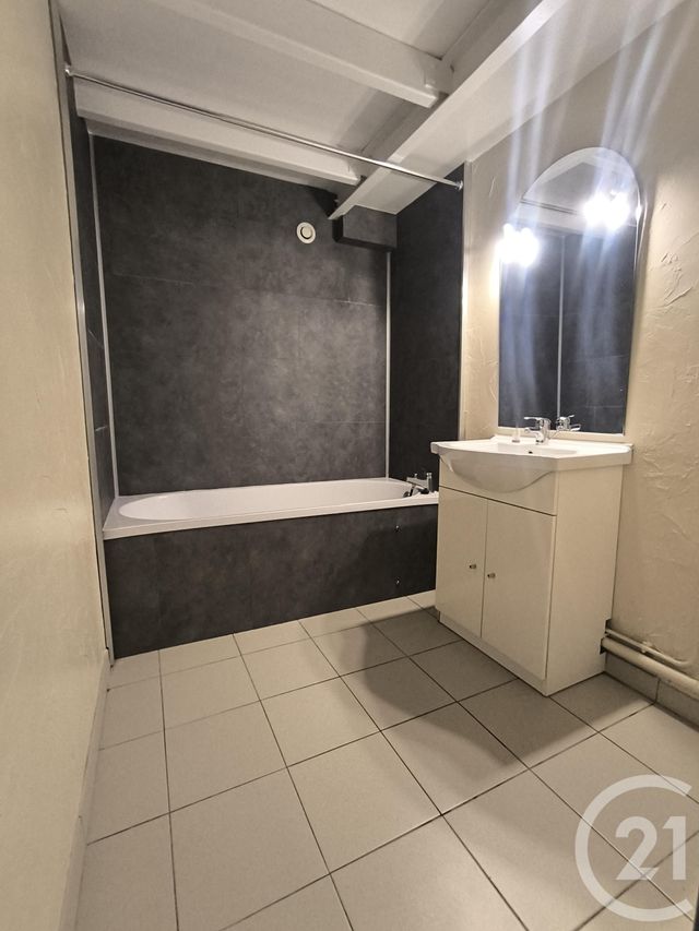 Appartement &agrave; louer - 2 pi&egrave;ces - 50 m2 - Boulogne Sur Mer - 62 - NORD-PAS-DE-CALAIS