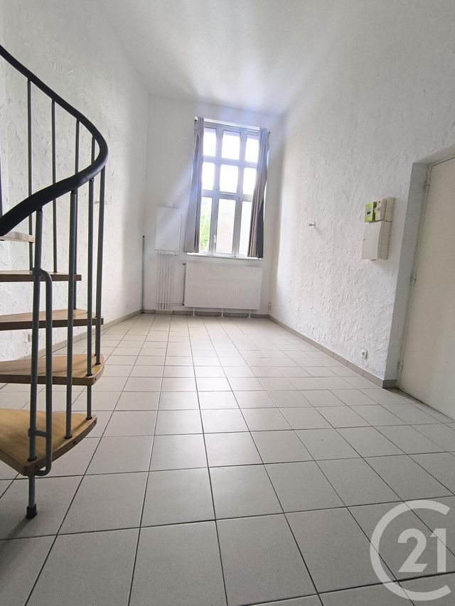 Appartement &agrave; louer - 2 pi&egrave;ces - 50 m2 - Boulogne Sur Mer - 62 - NORD-PAS-DE-CALAIS