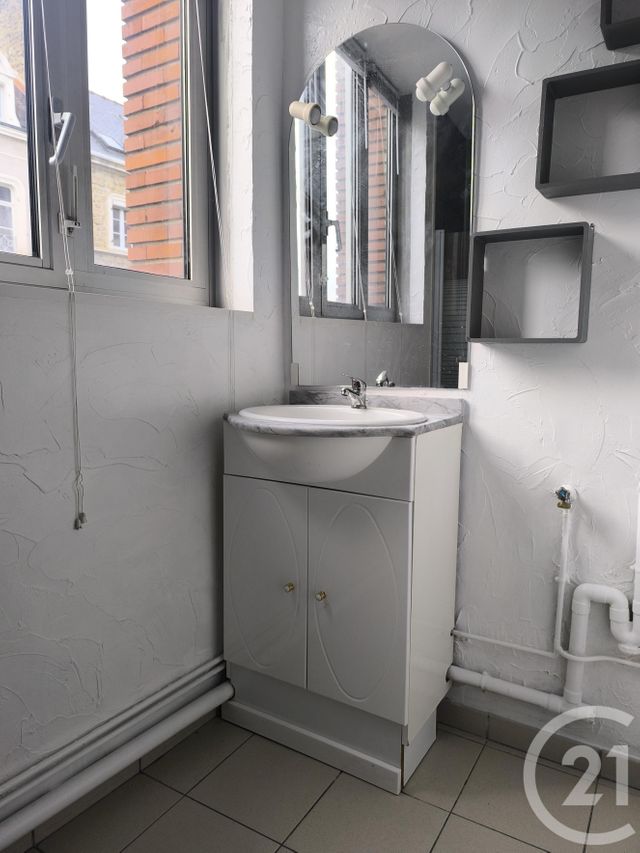 Appartement &agrave; louer - 2 pi&egrave;ces - 40,52 m2 - Boulogne Sur Mer - 62 - NORD-PAS-DE-CALAIS