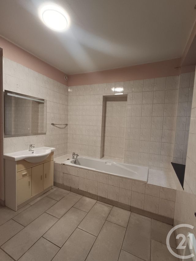 Appartement F2 &agrave; louer - 2 pi&egrave;ces - 58,35 m2 - Boulogne Sur Mer - 62 - NORD-PAS-DE-CALAIS
