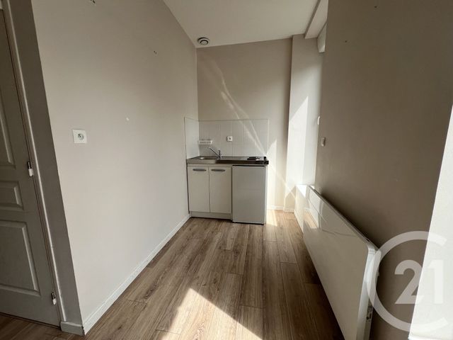 Appartement &agrave; louer - 2 pi&egrave;ces - 32 m2 - Boulogne Sur Mer - 62 - NORD-PAS-DE-CALAIS