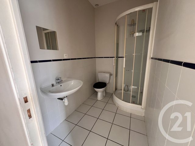 Appartement &agrave; louer - 2 pi&egrave;ces - 32 m2 - Boulogne Sur Mer - 62 - NORD-PAS-DE-CALAIS