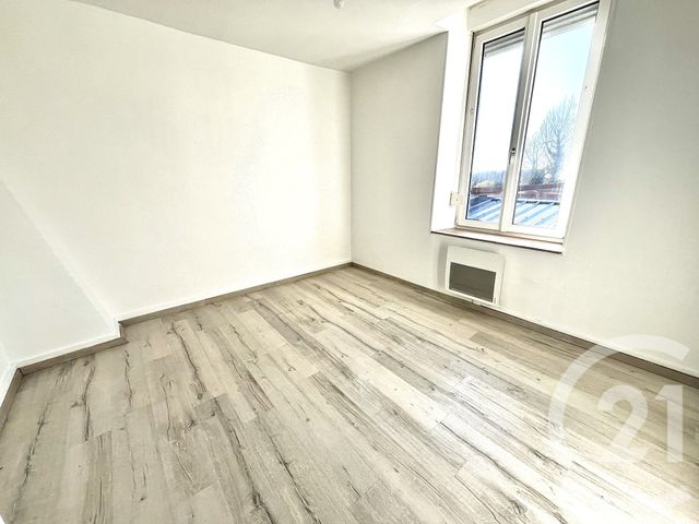 Appartement F5 &agrave; louer - 5 pi&egrave;ces - 85 m2 - Wimille - 62 - NORD-PAS-DE-CALAIS