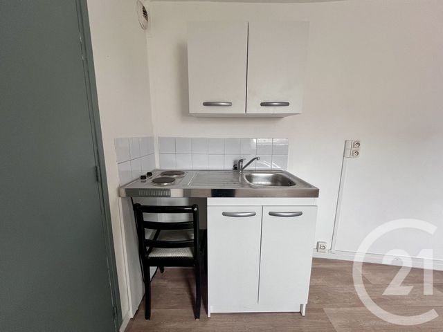 Appartement F1 &agrave; louer - 1 pi&egrave;ce - 16,20 m2 - Boulogne Sur Mer - 62 - NORD-PAS-DE-CALAIS