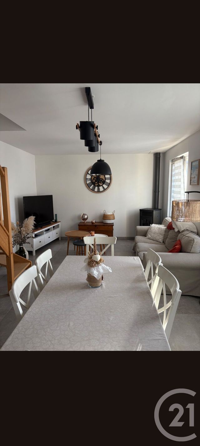 Maison &agrave; louer - 3 pi&egrave;ces - 64,50 m2 - Desvres - 62 - NORD-PAS-DE-CALAIS