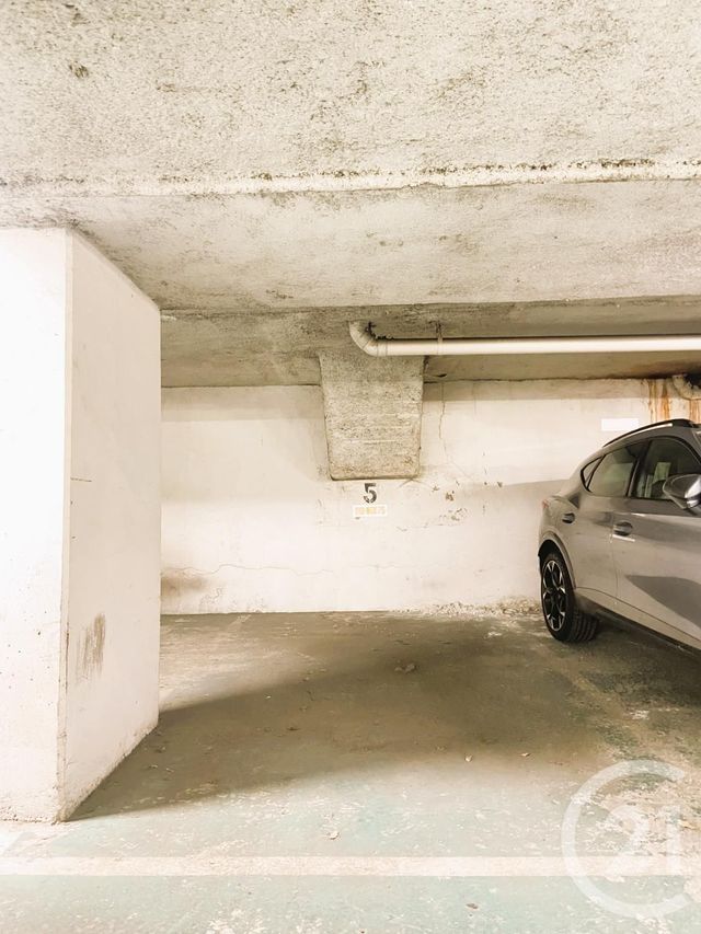 Parking à vendre - 10 m2 - Paris - 75010 - ILE-DE-FRANCE