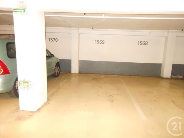 Parking &agrave; louer - 10 m2 - Paris - 75010 - ILE-DE-FRANCE