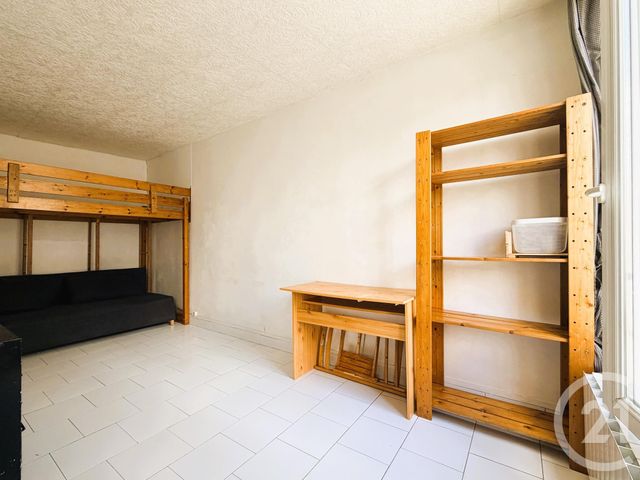 Appartement Studio &agrave; vendre - 1 pi&egrave;ce - 17,38 m2 - Paris - 75010 - ILE-DE-FRANCE