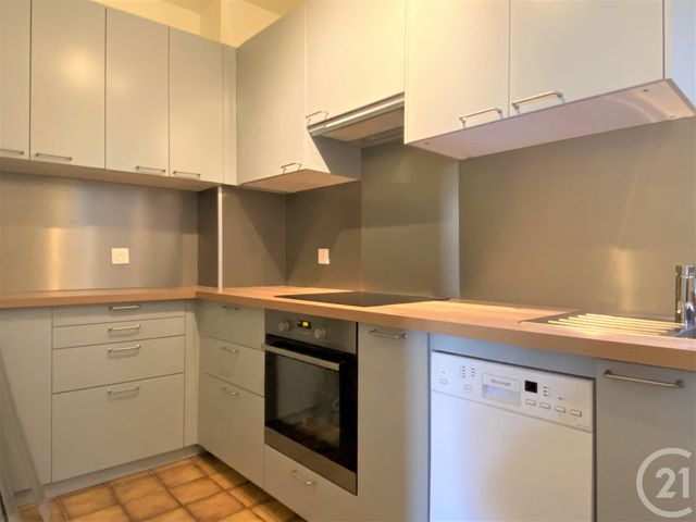 Appartement F2 à vendre - 2 pièces - 52,92 m2 - Paris - 75010 - ILE-DE-FRANCE