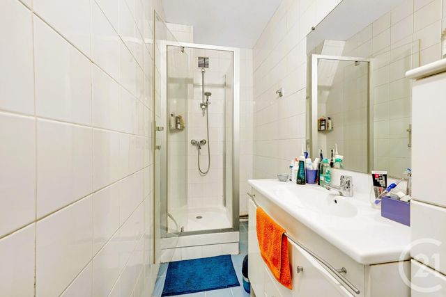 Appartement F2 &agrave; vendre - 2 pi&egrave;ces - 34,29 m2 - Paris - 75010 - ILE-DE-FRANCE