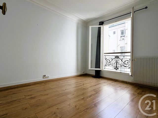 Appartement F3 &agrave; vendre - 3 pi&egrave;ces - 42,74 m2 - Paris - 75010 - ILE-DE-FRANCE