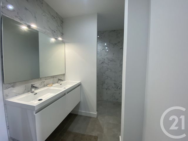 Maison à vendre - 5 pièces - 127,83 m2 - St Nicolas De Redon - 44 - PAYS-DE-LOIRE