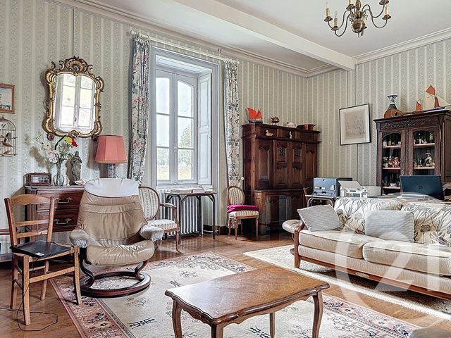 Maison &agrave; vendre - 15 pi&egrave;ces - 421,10 m2 - St Jean La Poterie - 56 - BRETAGNE