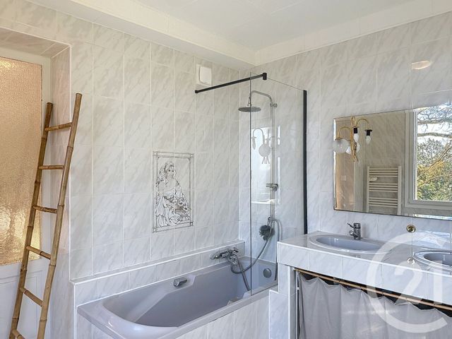 Maison &agrave; louer - 6 pi&egrave;ces - 154,35 m2 - Redon - 35 - BRETAGNE