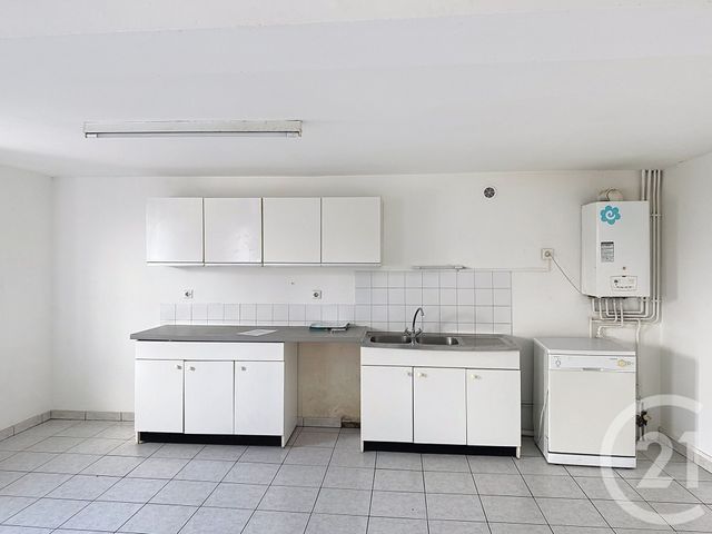 Appartement T3 à louer - 3 pièces - 88,23 m2 - Plesse - 44 - PAYS-DE-LOIRE