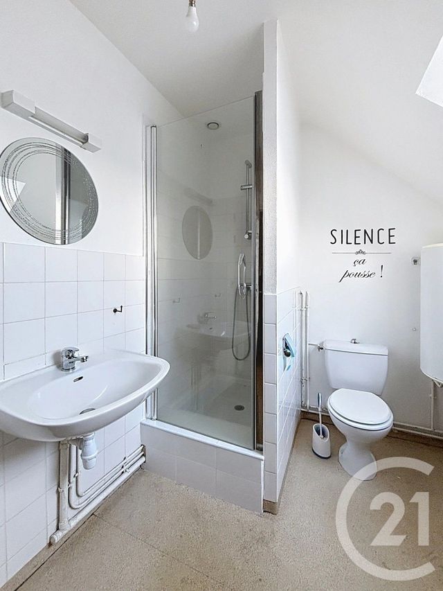 Appartement F2 à louer - 2 pièces - 33,60 m2 - St Nicolas De Redon - 44 - PAYS-DE-LOIRE