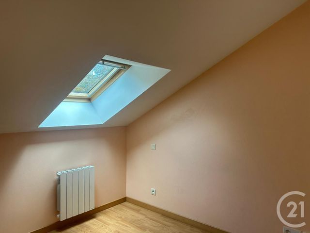 Appartement T3 &agrave; louer - 4 pi&egrave;ces - 70,10 m2 - Redon - 35 - BRETAGNE