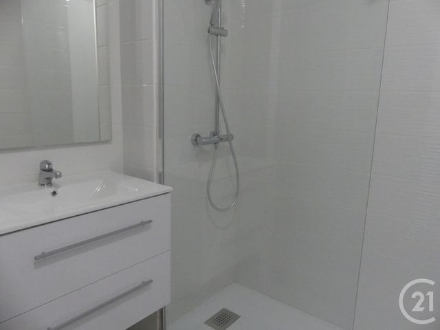 Appartement T2 &agrave; louer - 3 pi&egrave;ces - 62,61 m2 - Redon - 35 - BRETAGNE