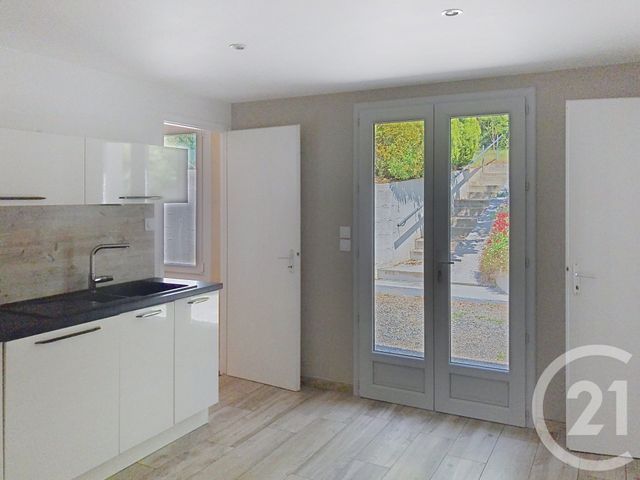 Maison &agrave; louer - 4 pi&egrave;ces - 81,62 m2 - Ste Marie - 35 - BRETAGNE