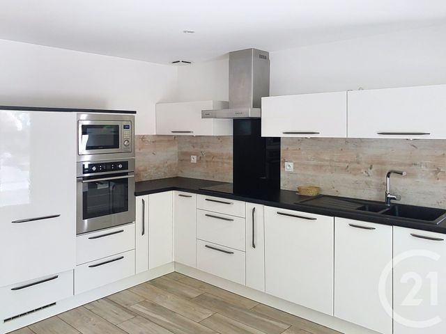 Maison &agrave; louer - 4 pi&egrave;ces - 81,62 m2 - Ste Marie - 35 - BRETAGNE