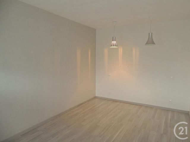 Maison &agrave; vendre - 2 pi&egrave;ces - 37 m2 - St Nicolas De Redon - 44 - PAYS-DE-LOIRE