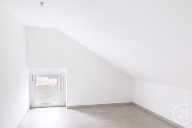 Maison &agrave; louer - 4 pi&egrave;ces - 84,01 m2 - Bains Sur Oust - 35 - BRETAGNE