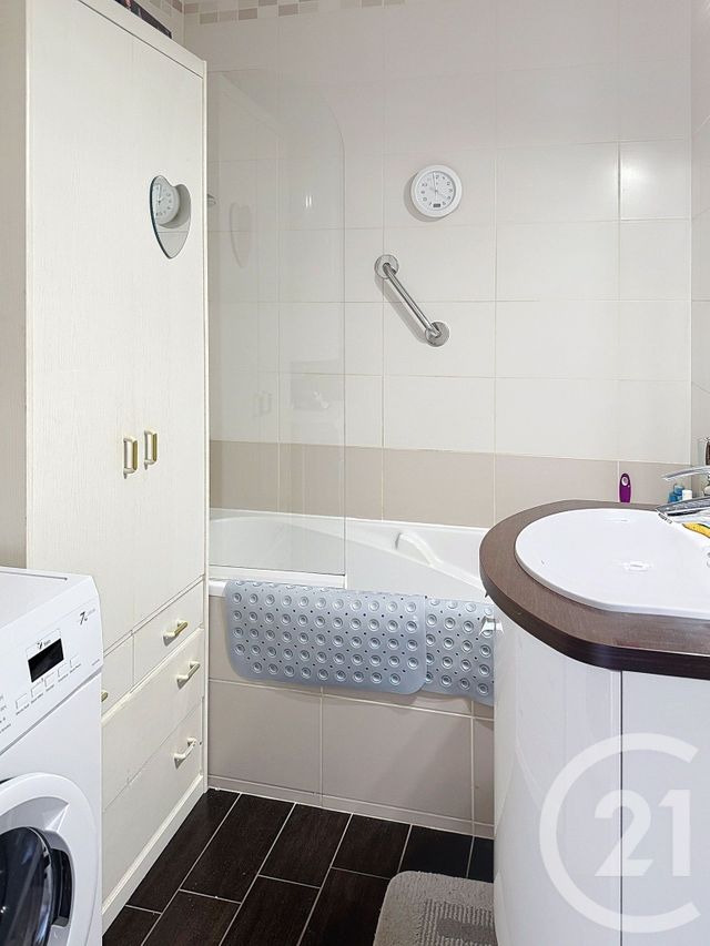 Appartement F2 &agrave; louer - 2 pi&egrave;ces - 53 m2 - Redon - 35 - BRETAGNE