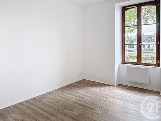 Appartement T3 &agrave; louer - 3 pi&egrave;ces - 72,26 m2 - St Nicolas De Redon - 44 - PAYS-DE-LOIRE