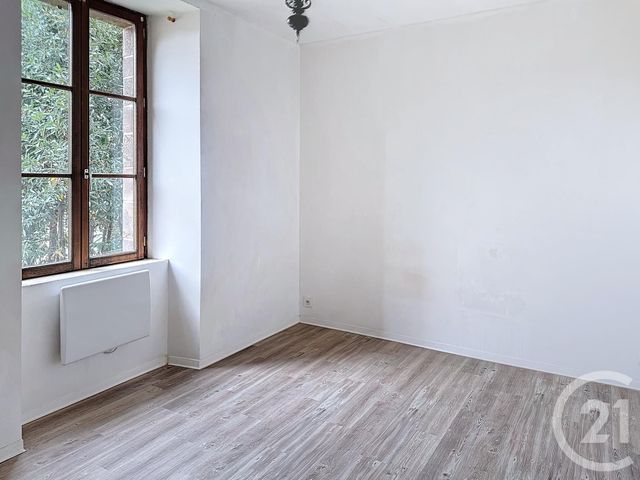 Appartement T3 &agrave; louer - 3 pi&egrave;ces - 72,26 m2 - St Nicolas De Redon - 44 - PAYS-DE-LOIRE