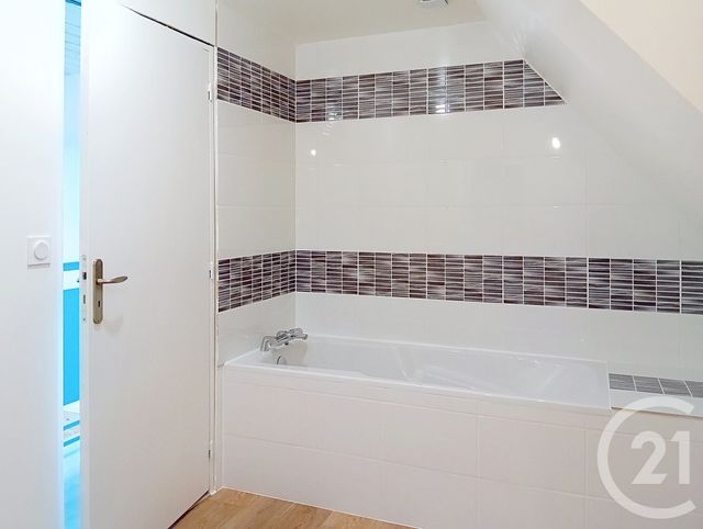 Maison &agrave; vendre - 5 pi&egrave;ces - 151,15 m2 - Plesse - 44 - PAYS-DE-LOIRE