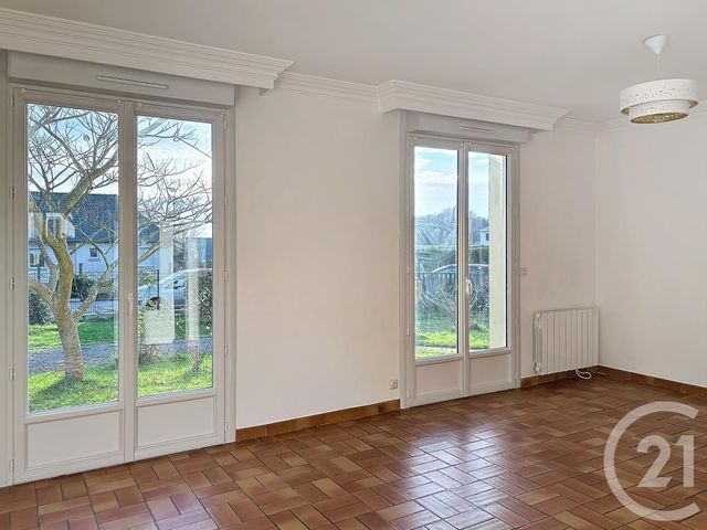 Maison &agrave; louer - 4 pi&egrave;ces - 87,63 m2 - Ste Marie - 35 - BRETAGNE