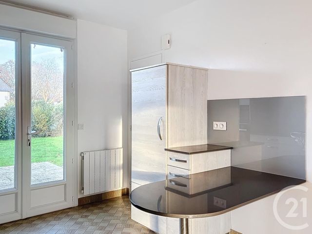 Maison &agrave; louer - 4 pi&egrave;ces - 87,63 m2 - Ste Marie - 35 - BRETAGNE