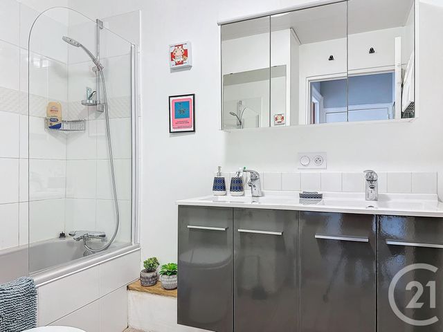 Appartement F3 &agrave; vendre - 3 pi&egrave;ces - 86 m2 - St Nicolas De Redon - 44 - PAYS-DE-LOIRE