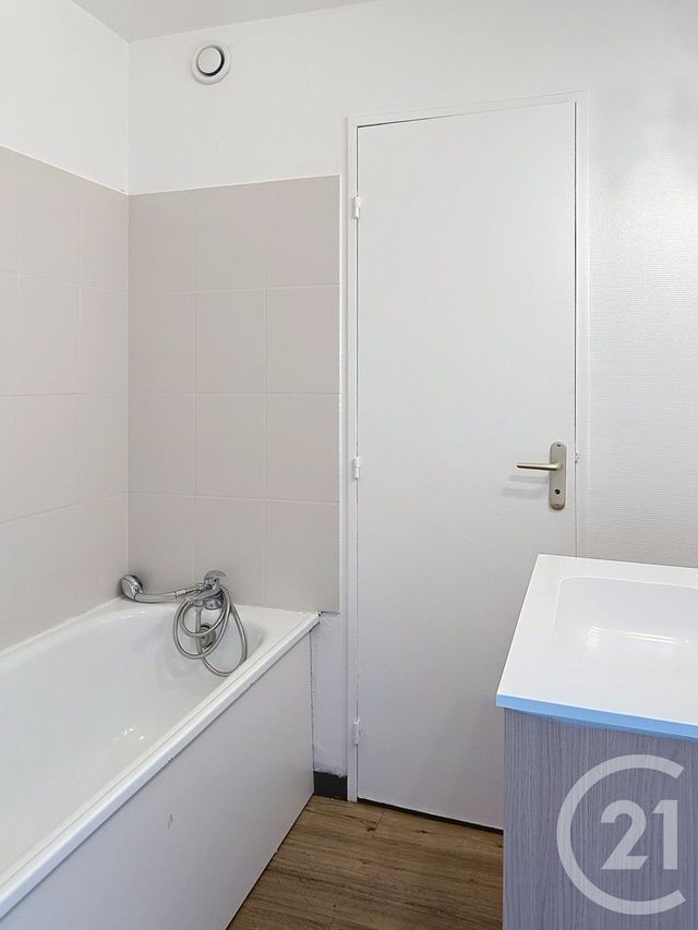 Appartement Studio &agrave; vendre - 1 pi&egrave;ce - 24,79 m2 - Redon - 35 - BRETAGNE