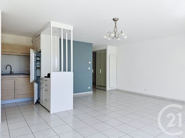 Appartement T3 &agrave; louer - 3 pi&egrave;ces - 81,75 m2 - Redon - 35 - BRETAGNE