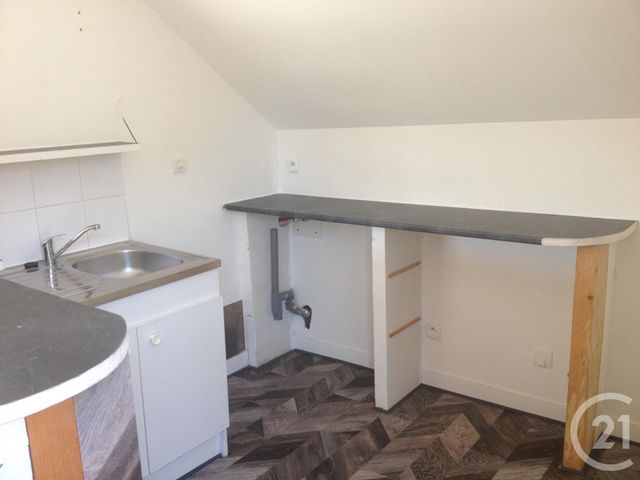 Appartement T3 &agrave; louer - 3 pi&egrave;ces - 46,65 m2 - Avessac - 44 - PAYS-DE-LOIRE