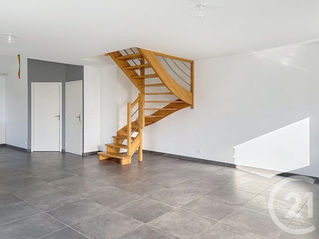 Maison &agrave; louer - 3 pi&egrave;ces - 78,58 m2 - La Gacilly - 56 - BRETAGNE