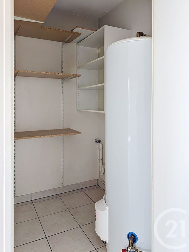 Appartement Duplex &agrave; louer - 5 pi&egrave;ces - 81,86 m2 - Redon - 35 - BRETAGNE