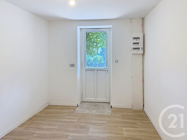 Maison &agrave; louer - 4 pi&egrave;ces - 84,31 m2 - Rieux - 56 - BRETAGNE